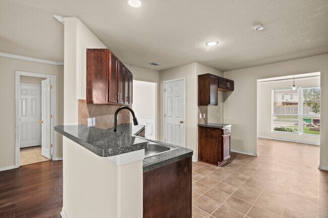 Building Photo - 20634 Ricewood Village Trail