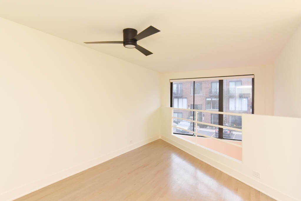 Building Photo - 843 W Grace St