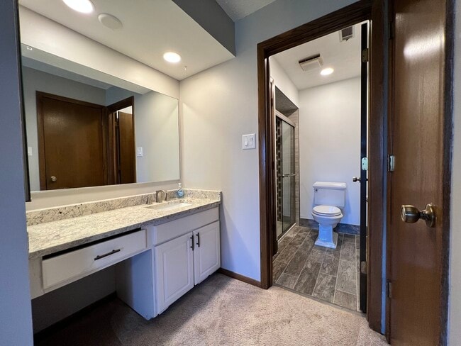 Building Photo - 15514 Orlan Brook Dr