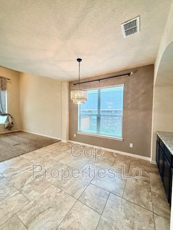 Building Photo - 8919 Olmstead Park