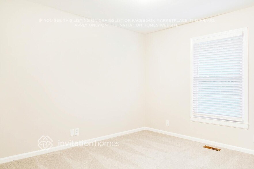 Building Photo - 1804 Glenhaven Cir