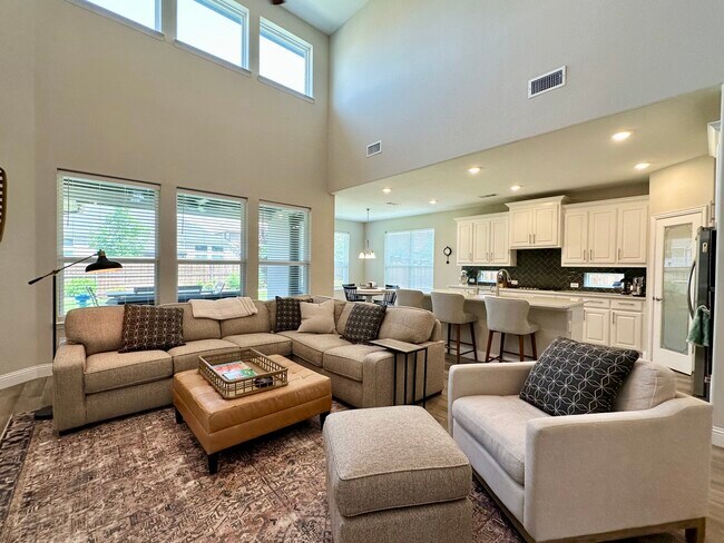 Building Photo - 7016 Elk Springs Dr
