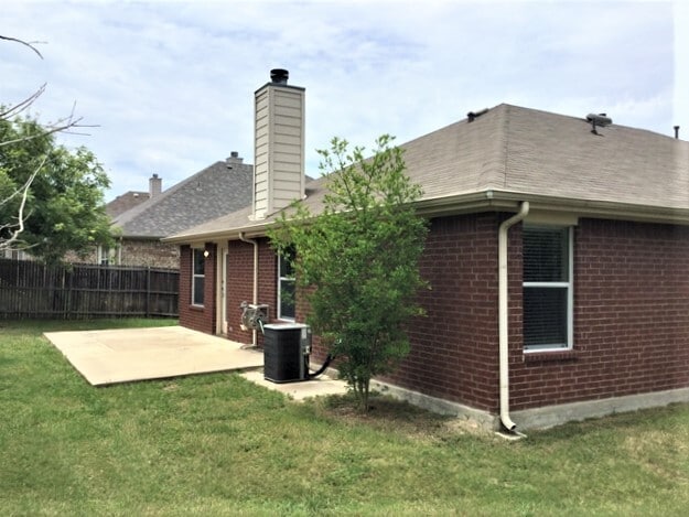 Building Photo - 485 Sausalito Dr