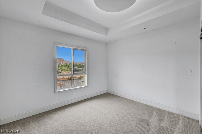 Building Photo - 30 Strada Di Villaggio