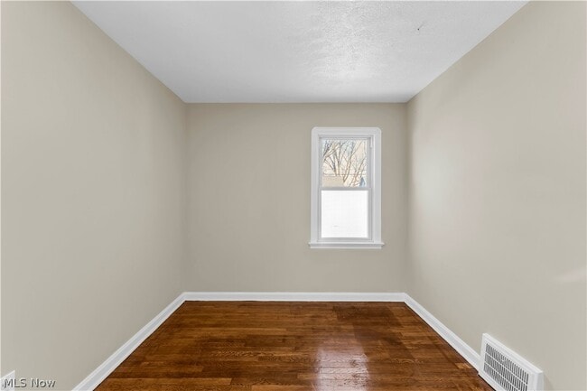 Building Photo - 12004 Mortimer Ave