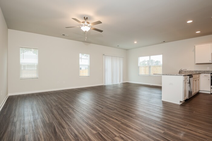 Building Photo - 119 Shire Dr