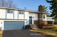 Building Photo - 10425 Decatur Cir