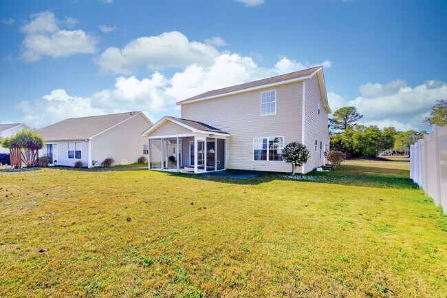 Building Photo - Walkerton Home