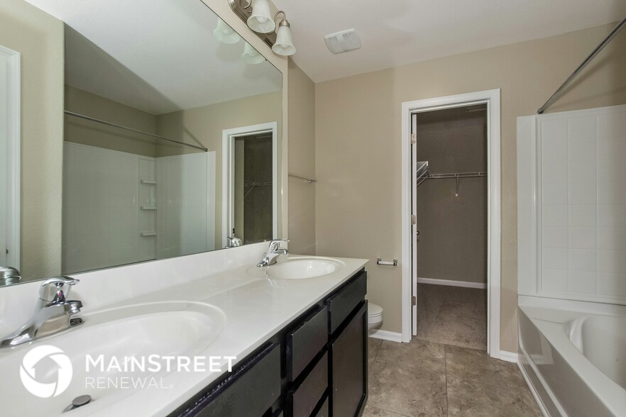 Building Photo - 4635 Montelena Dr