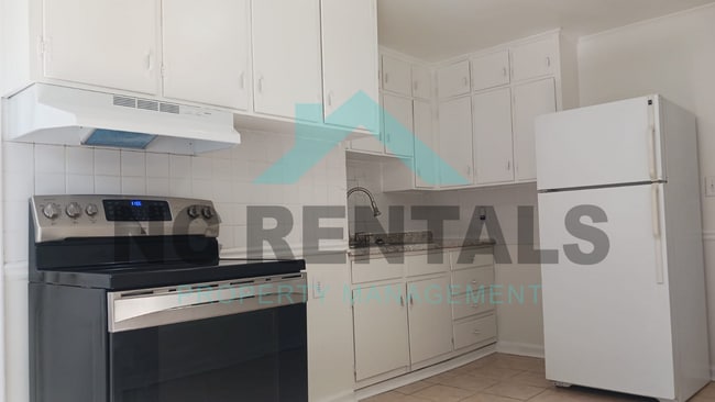 Building Photo - 1209 Gordon St