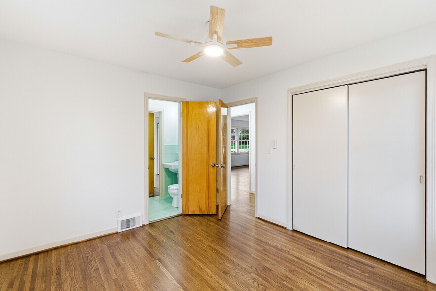 Building Photo - 925 Ashland Ave