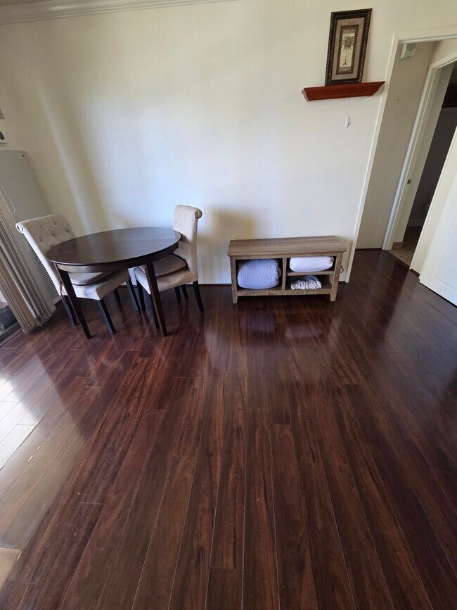 Building Photo - Furnished 1 bedroom in Waikiki