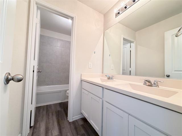 Building Photo - 4009 Bighorn Dr