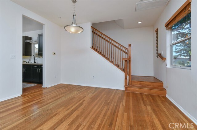 Building Photo - 9640 Farragut Dr