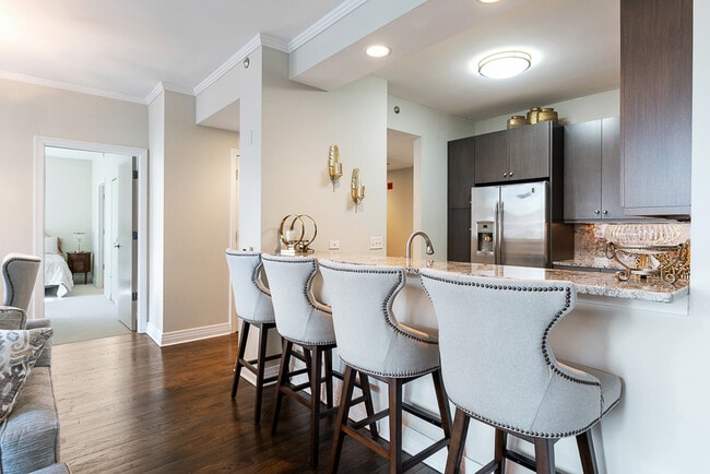 Building Photo - 600 N Lake Shore Dr