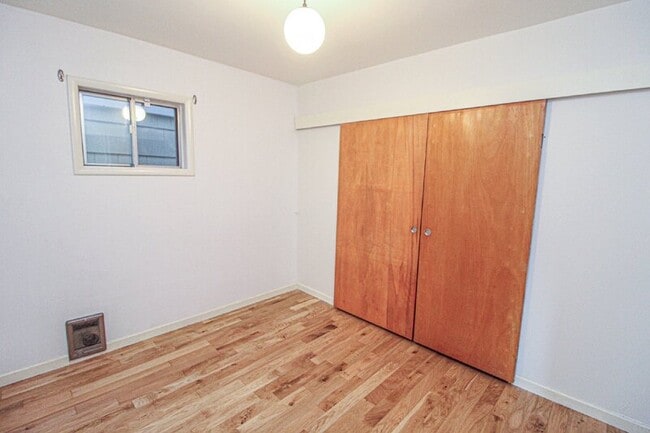 Building Photo - 1421 Grand Ave