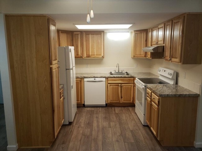 Building Photo - 29925 SW Montebello Dr