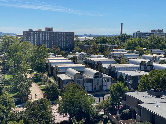 Balcony View SW - 240 M St SW