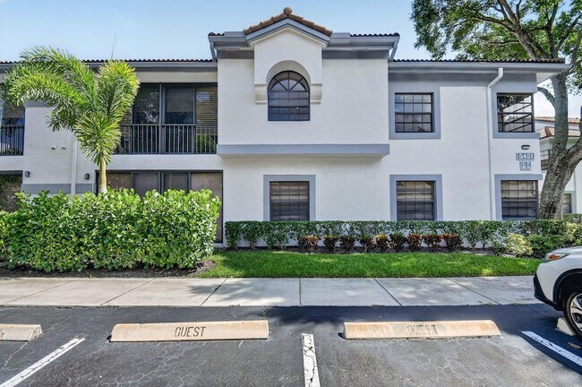 Building Photo - 5451 Verona Dr