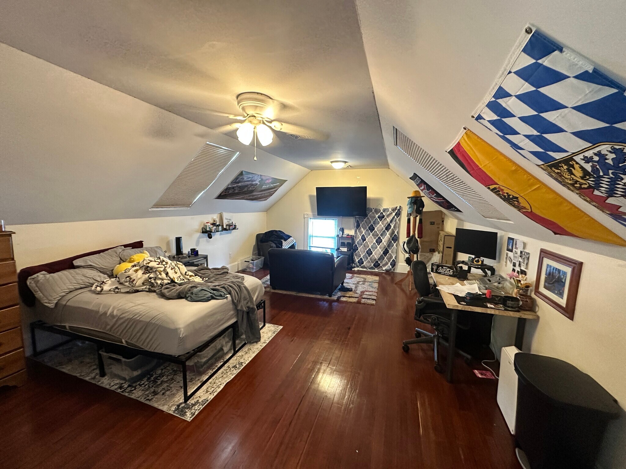 Building Photo - 6 Oswald St