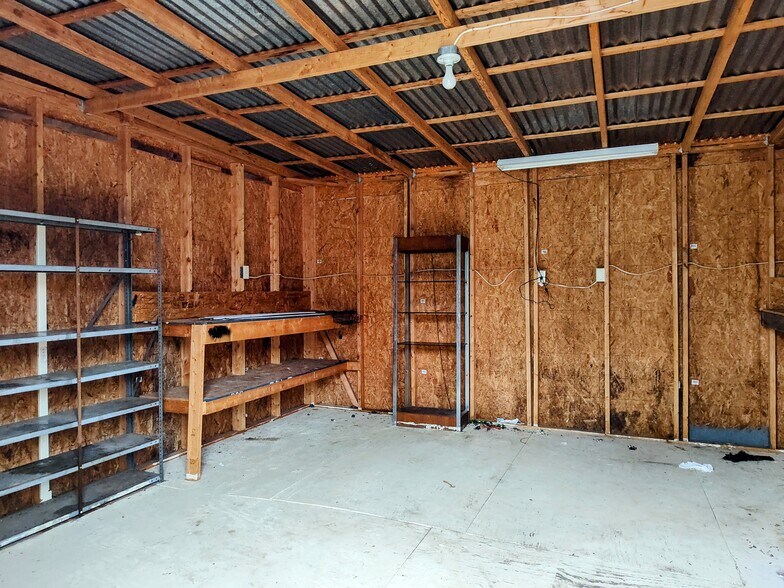 Building Photo - 31101 Greta Rd