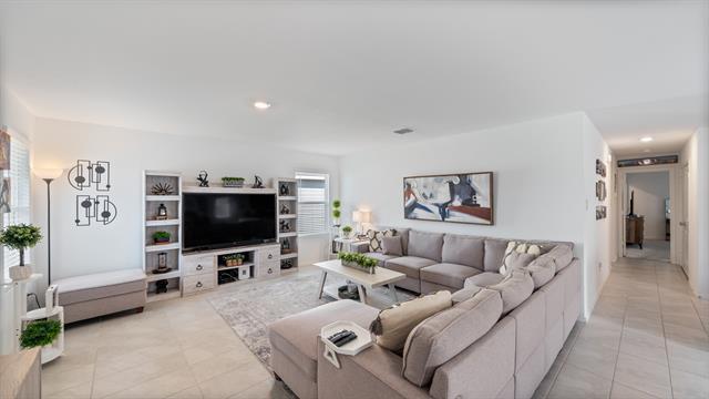 Building Photo - 6212 Unbridled Dr
