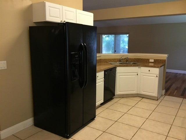 Building Photo - 1667 Vista Lake Cir