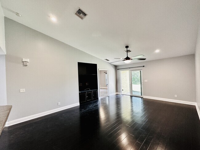 Building Photo - 9375 Aegean Cir