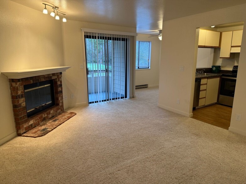 Interior Photo - Jackson Greens