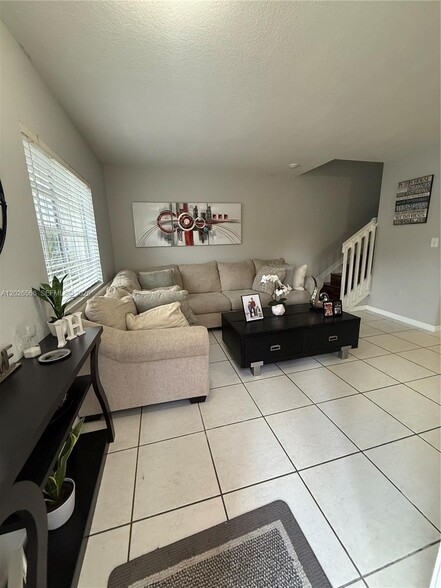 Building Photo - 7145 NW 173rd Dr