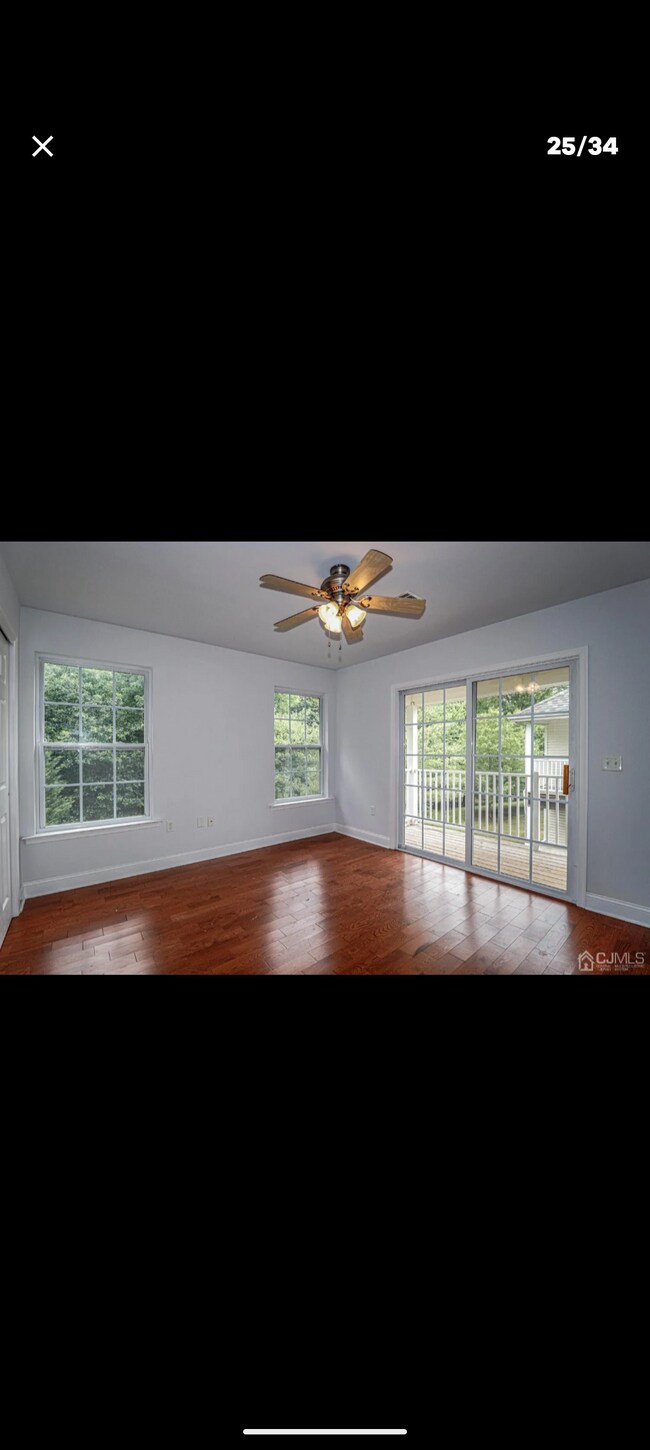 Building Photo - 138 Forest Dr