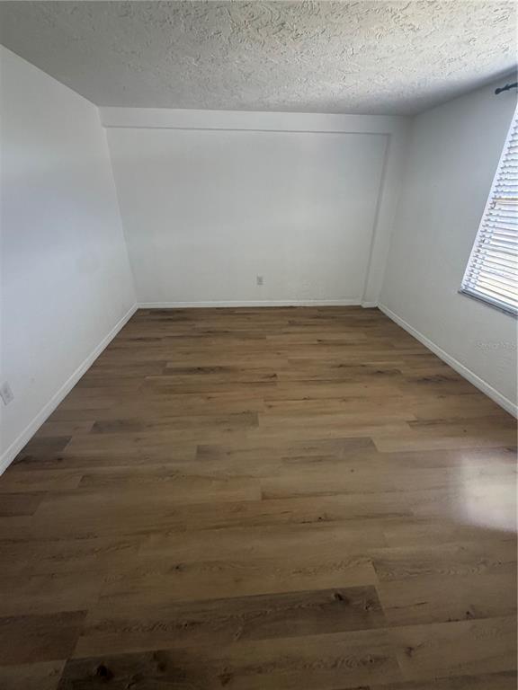 Building Photo - 4681 1st St NE