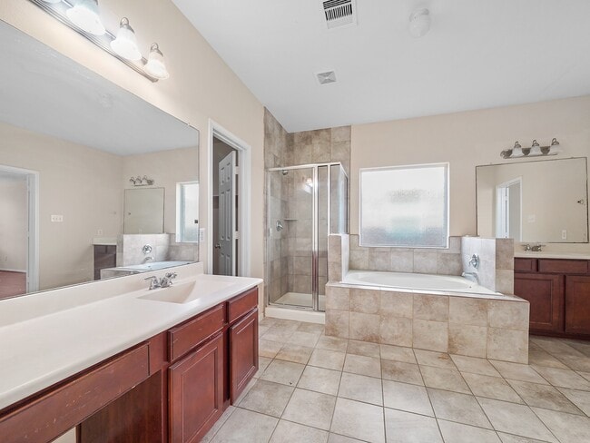 Building Photo - 21614 Mid Peak Way