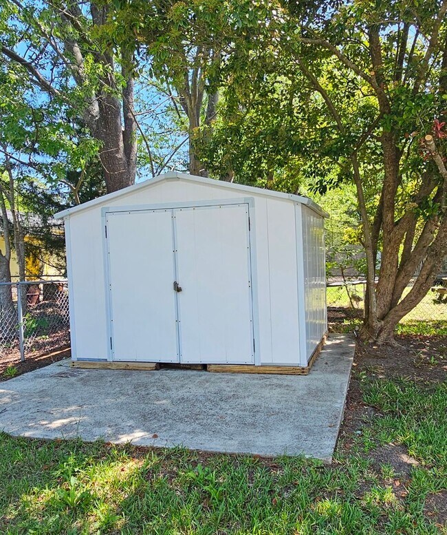 Building Photo - Get ½ Month Free—Apply & Get Approved! 3-B...
