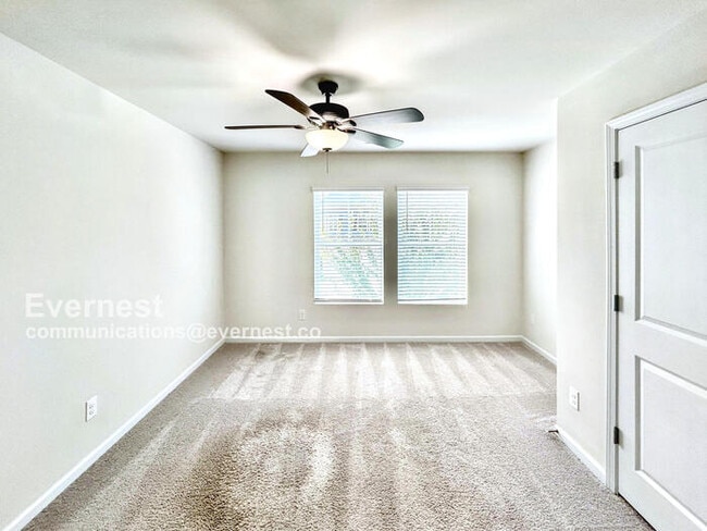 Building Photo - 4708 Fairfax Dr