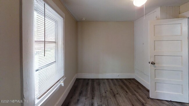 Building Photo - 1450 Parental Home Rd