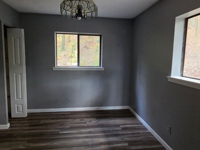 Building Photo - 109 Ohio Ct