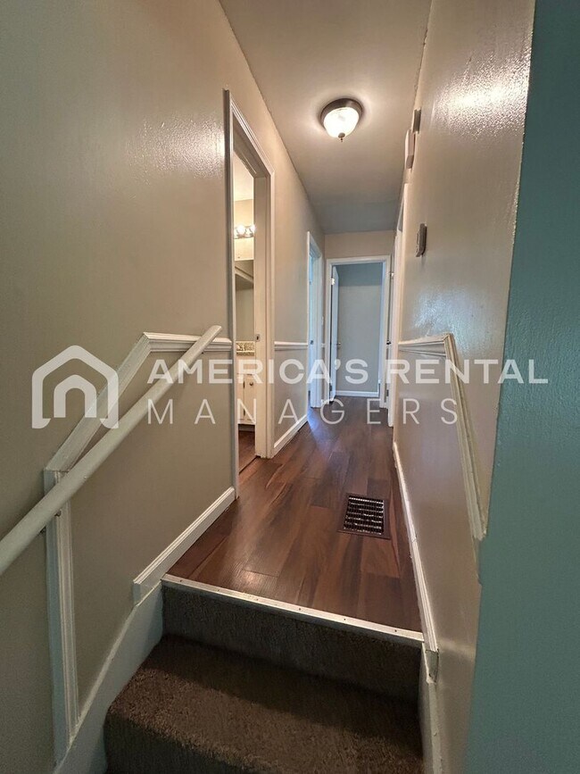 Building Photo - MOVE IN SPECIAL!!! - Home for rent in Pinson! Available to View Now! Sign a 13-month lease by 7/3...