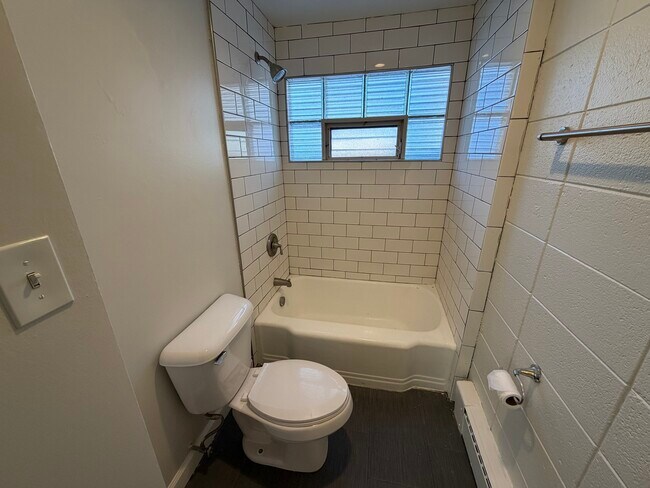 Building Photo - 26 E Washington Ave