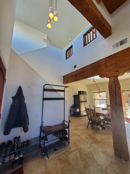 Building Photo - 12700 Desert Sky Ave NE