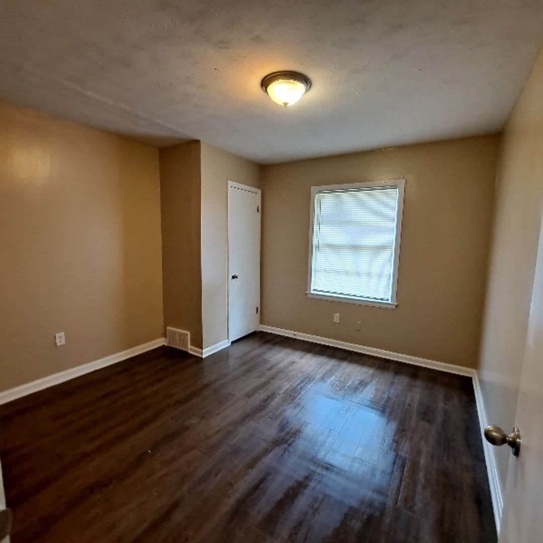 Building Photo - 5380 Blackwell St