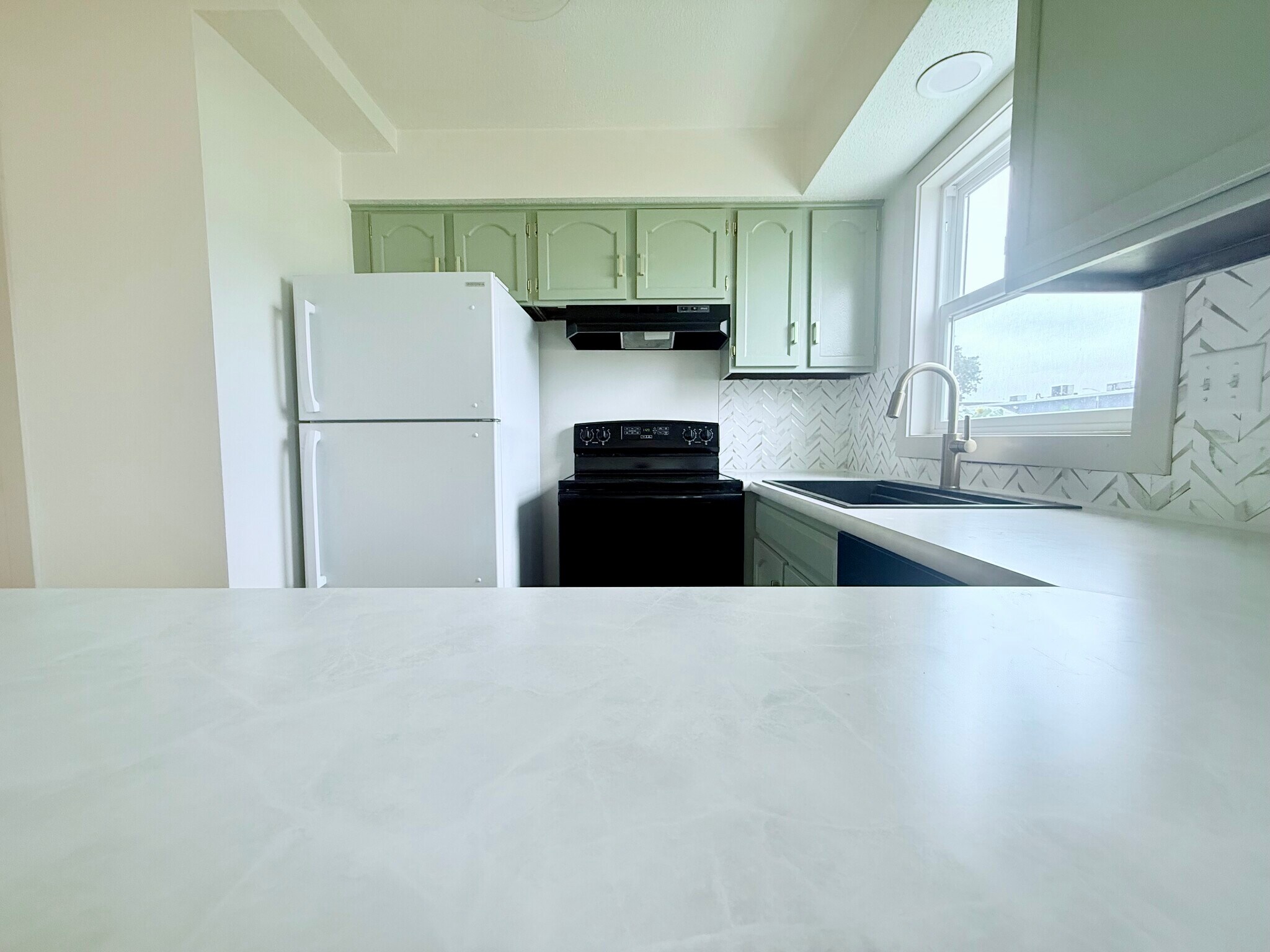 Kitchen - 1407 W 2nd St