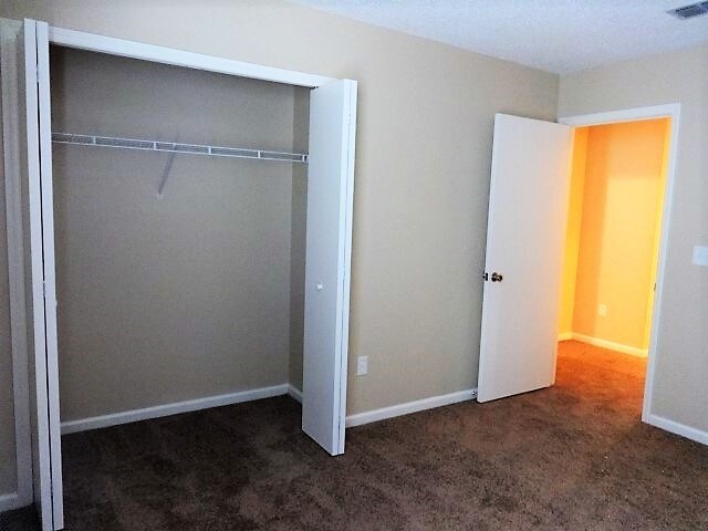 Building Photo - 13491 Ashford Wood Ct W