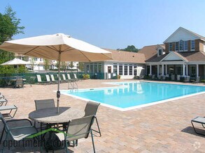 The Ledges Apartment Homes Groton Ct Finder Pool The Ledges Apartment Homes