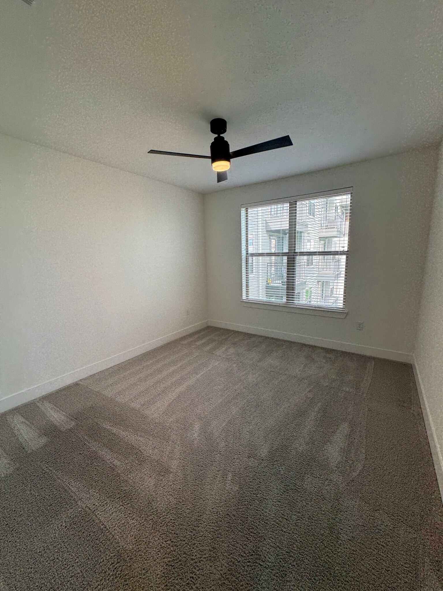 Building Photo - 2343 Portman Ave