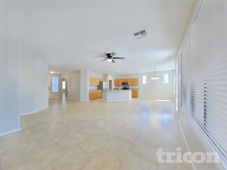 Building Photo - 43207 Lindgren Dr