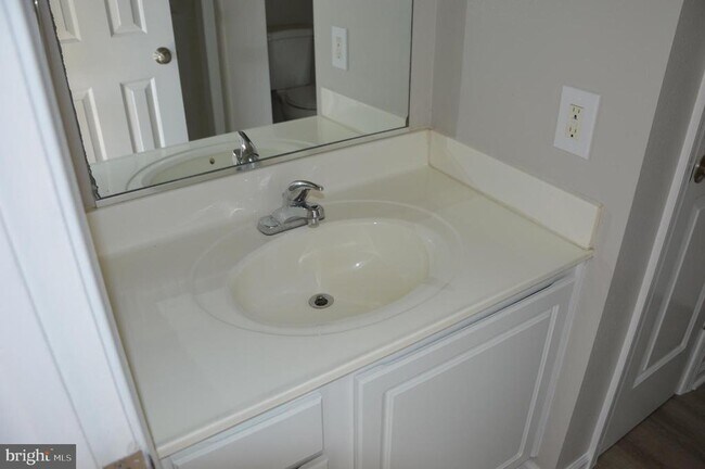Building Photo - 11235 Torrie Way