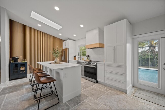 Building Photo - 14244 Horseshoe Trce
