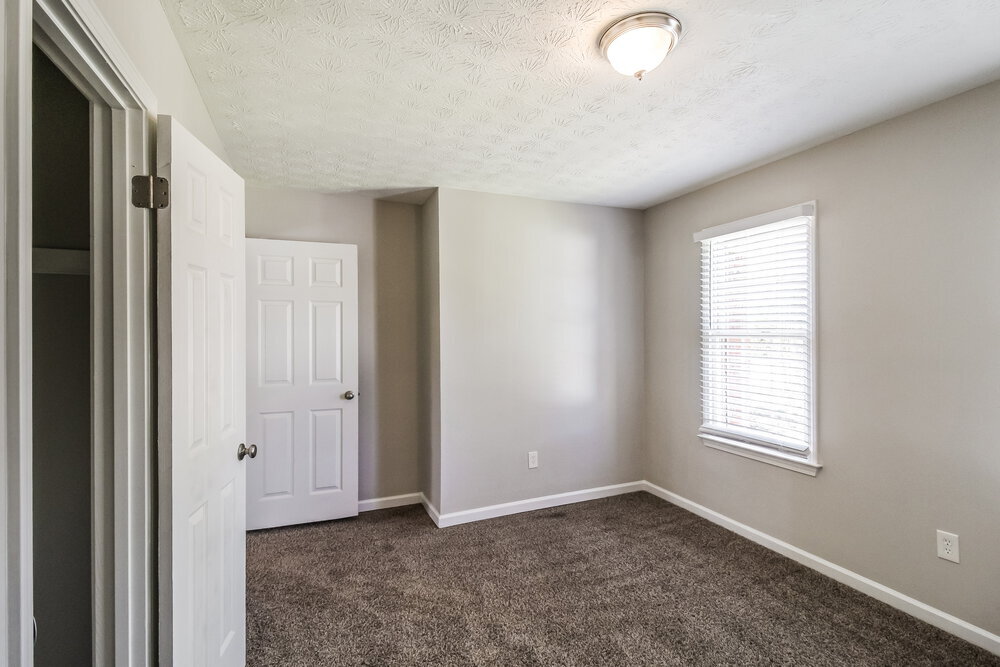 Building Photo - 1340 Grayland Hills Dr
