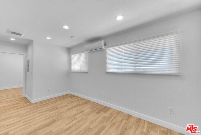 Building Photo - 2820 Liberty Blvd
